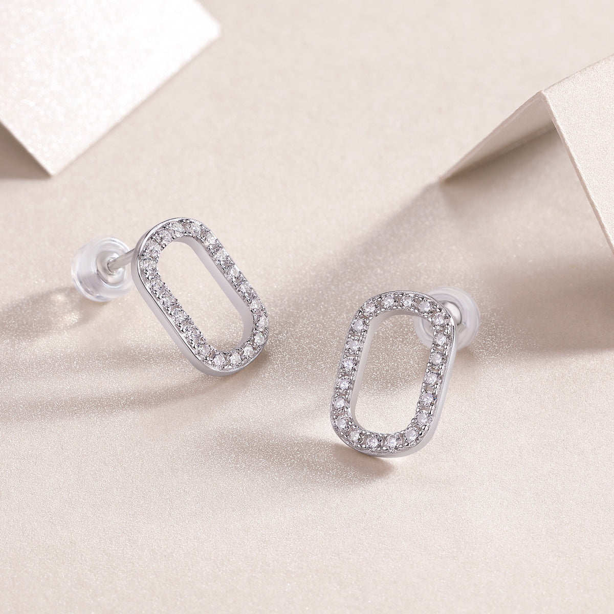 Return to Simplicity” – Moissanite Earring & Pendant Set