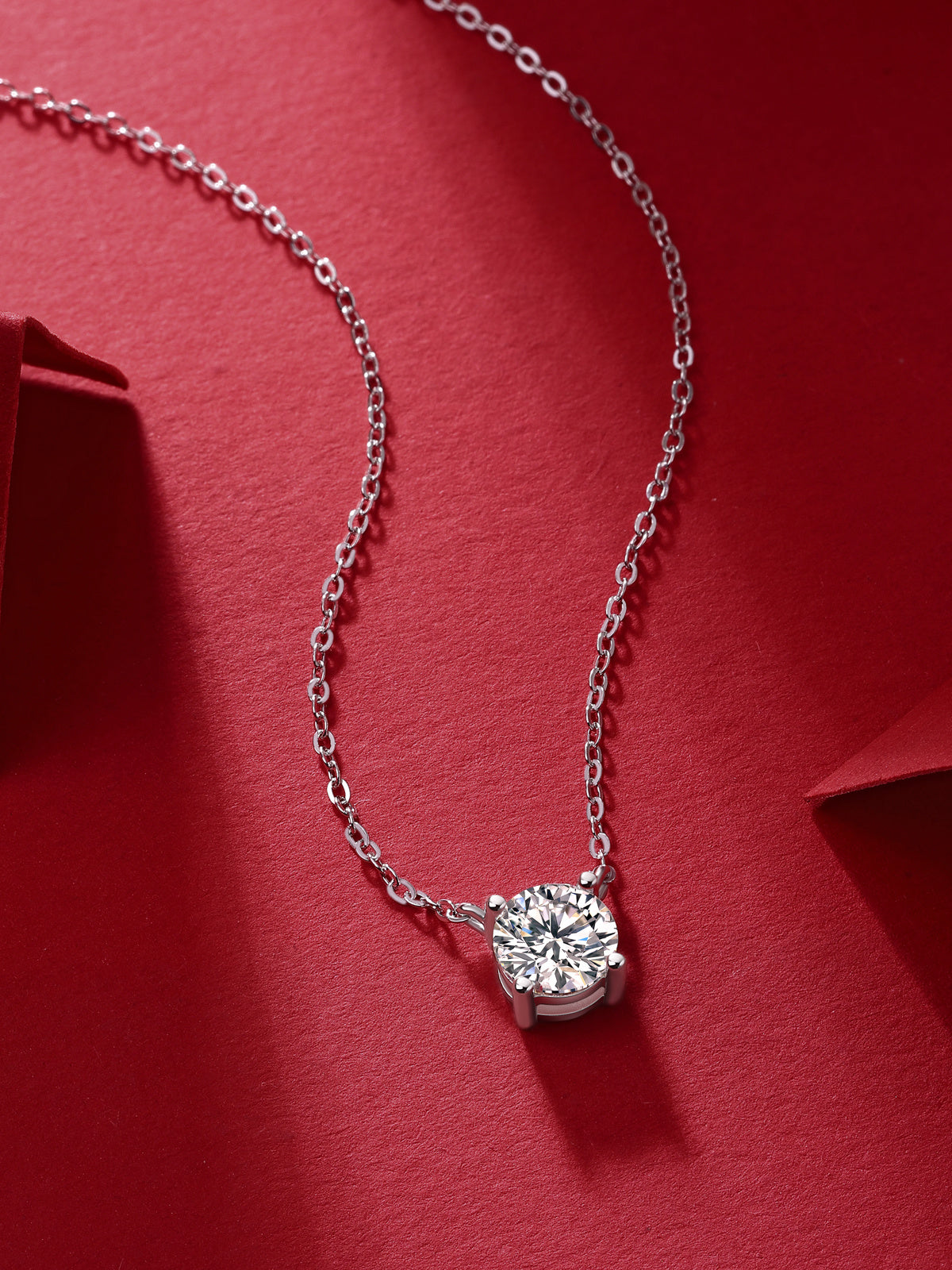 Forever Heart – Elegant Moissanite Pendant Necklace