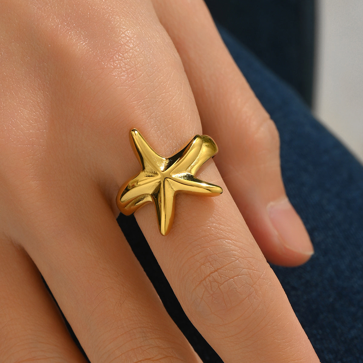 Coastal Muse – Minimalist Ocean-Inspired Adjustable Ring